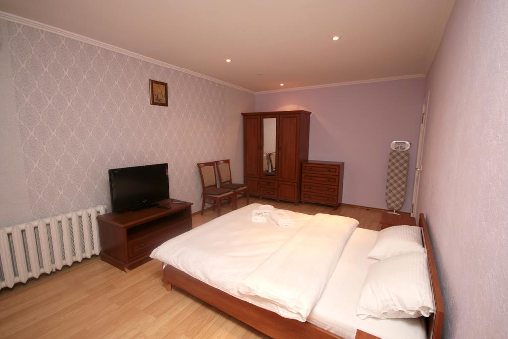 Inn Home Apartments In Kiev Center Exterior photo