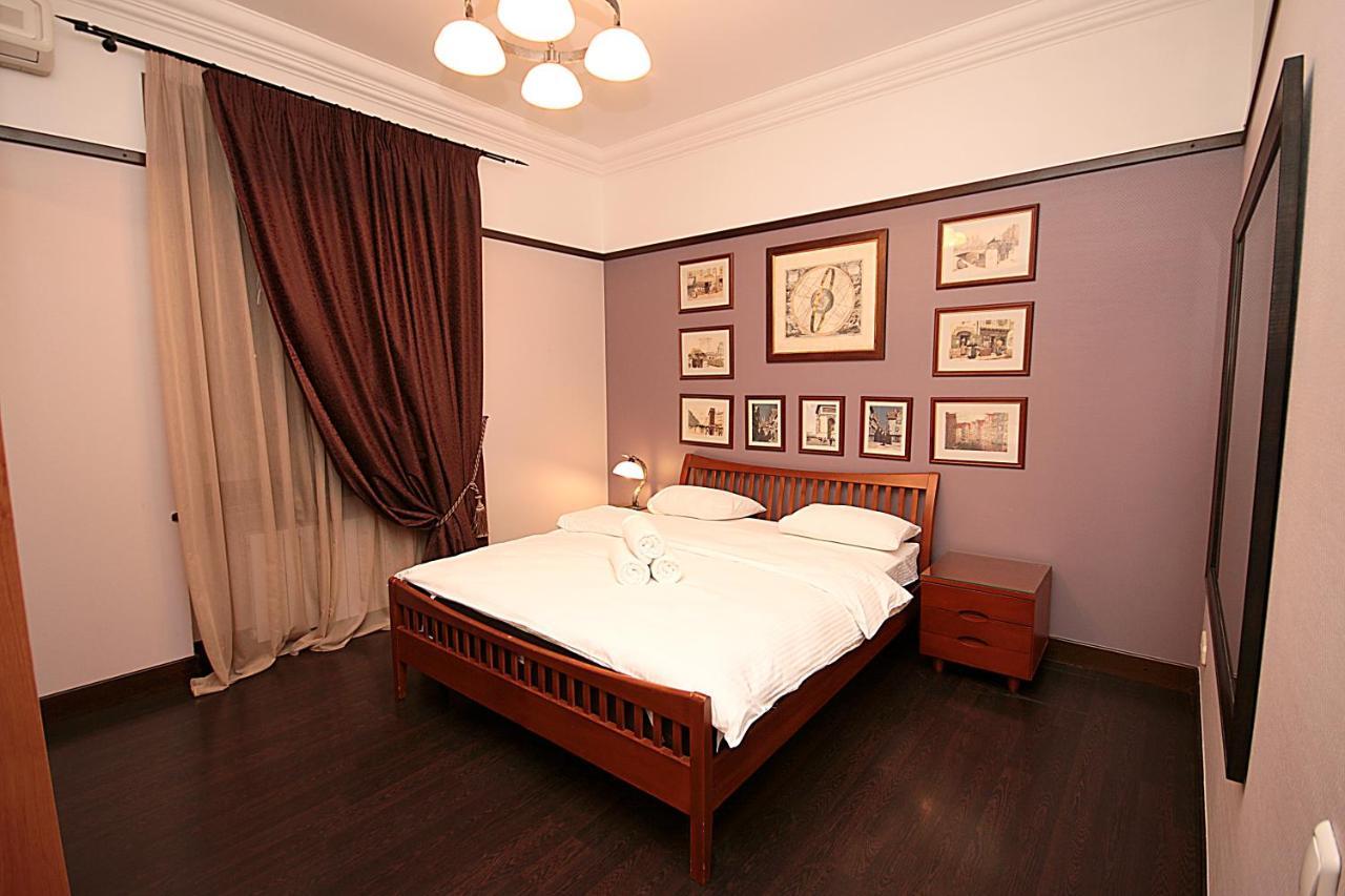 Inn Home Apartments In Kiev Center Exterior photo